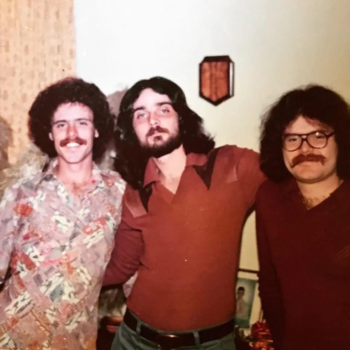 Vibes too good to tone down.