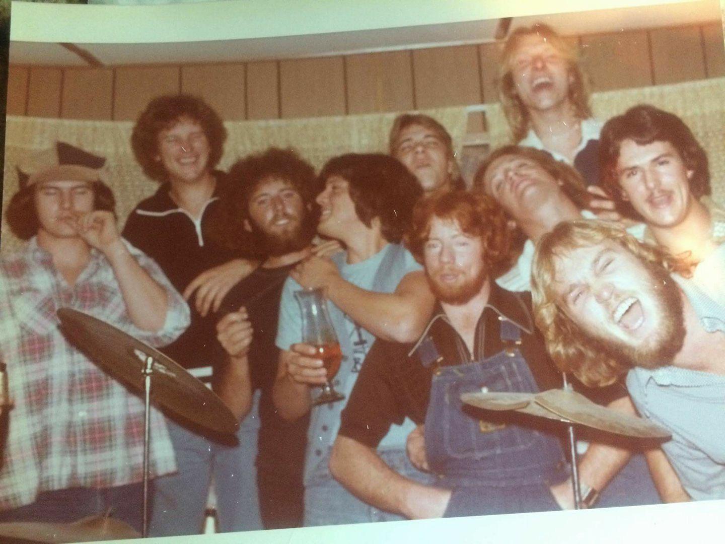 Before group chats, this is what it was about.