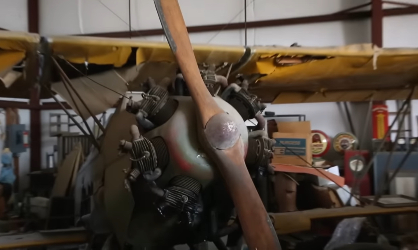 1930s Airplane: Wings, Dust, and a Whole Lotta Mystery