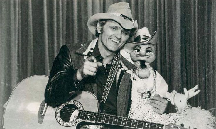 Guitars Wept. Sunglasses Fogged. Jerry Reed Arrived.
