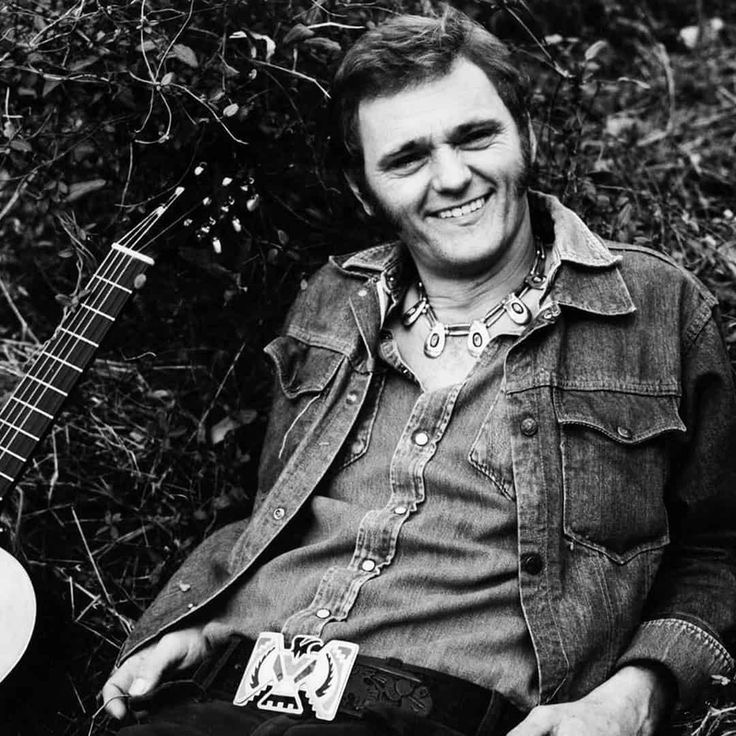 Jerry Reed Could Make a Grocery List Sound Cool