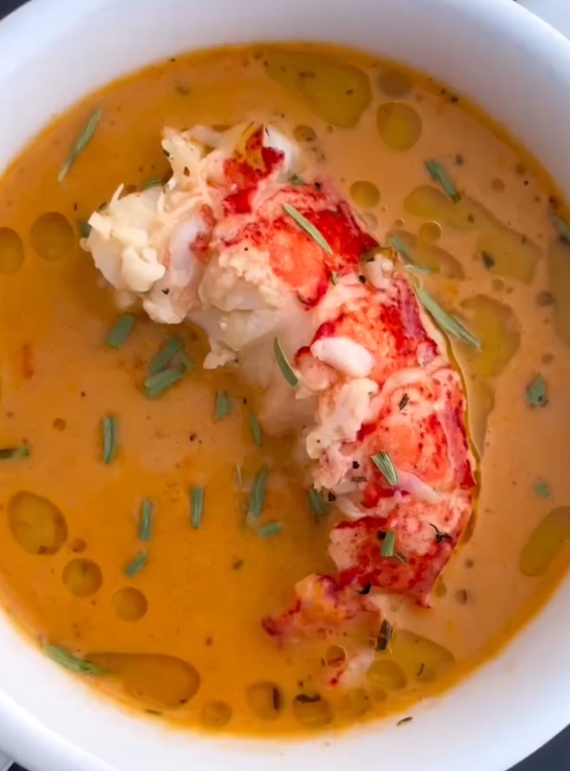 Rich Lobster Bisque