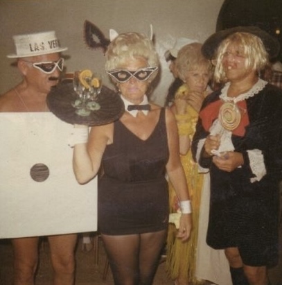 Grandma’s Waitress Costume: A True Showstopper