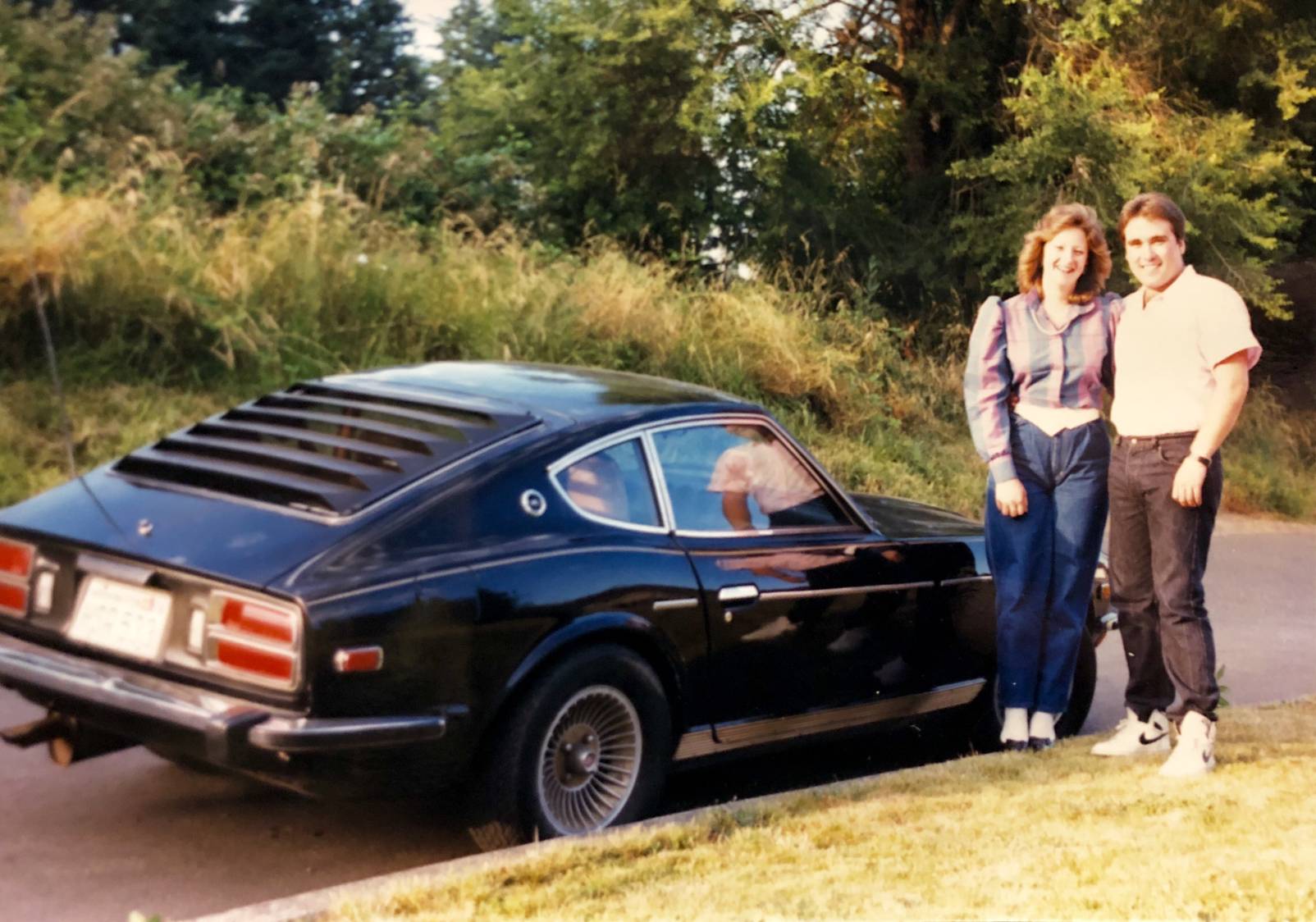 She said yes to the date, but he made sure the car came too.