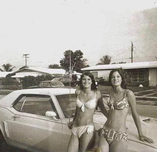 Sun, smiles and a Mustang.
