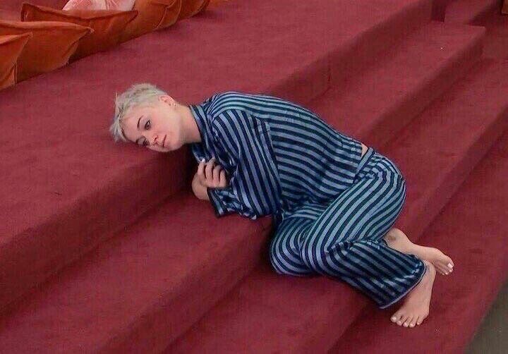 Katy Perry: Fans Make You Sick?