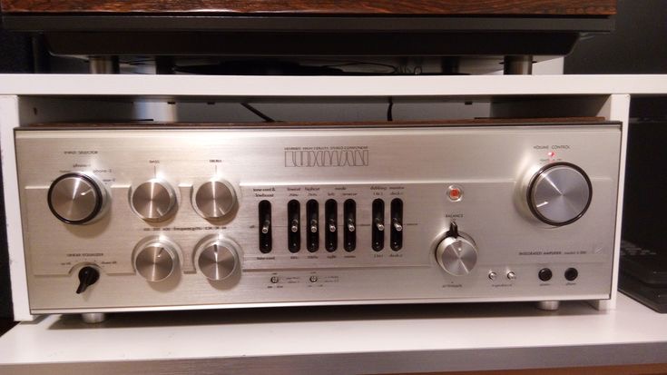 Luxman L-100: Hi-Fi Haute Couture