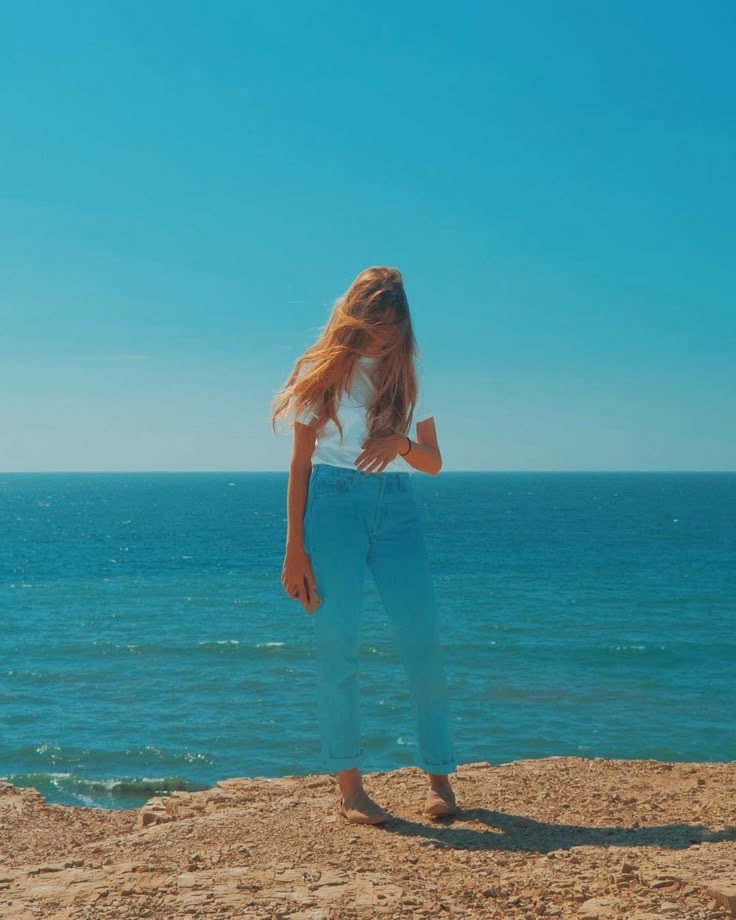 Jeans, Sea, and Optical Illusion
