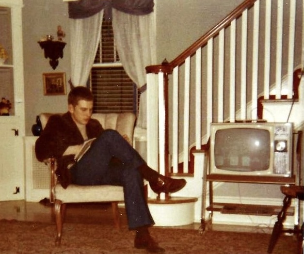 Reading by the TV, Before Binge-Watching Was a Thing