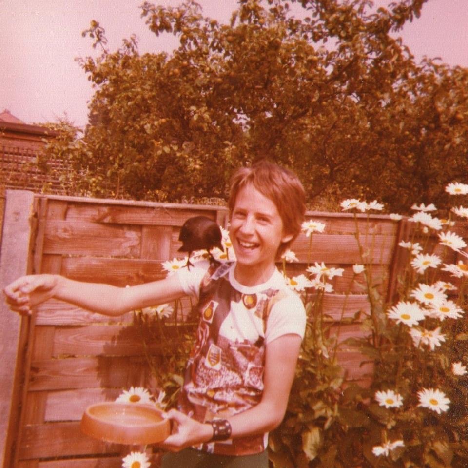 Yes, That’s a Teen With a Pet Crow