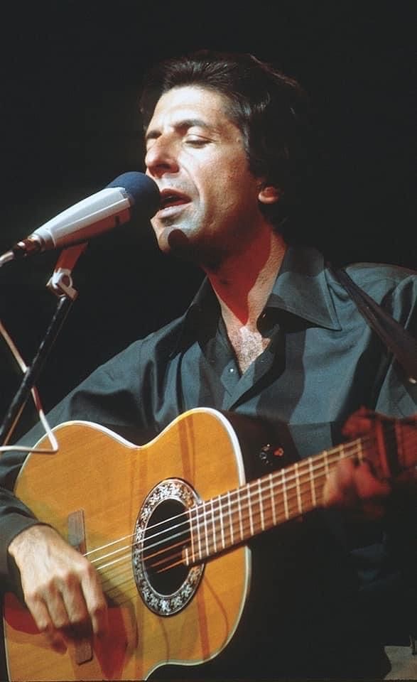 "Hallelujah" – Leonard Cohen / Jeff Buckley