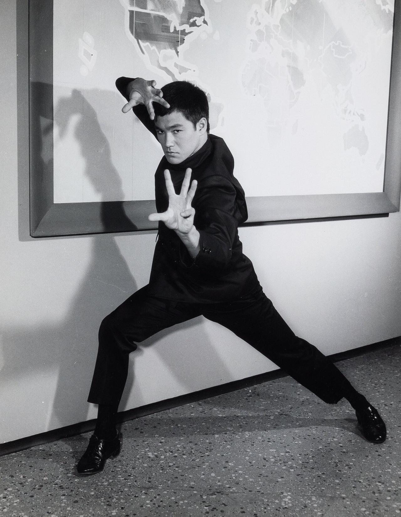 Bruce Lee dies at 32, just before the release of Enter the Dragon.