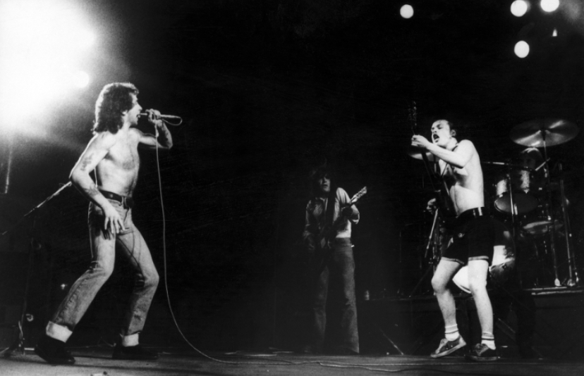 Hair Flying, Headbanging Frenzy