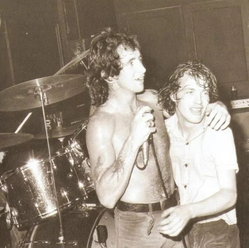 The Era Before Massive Stadiums