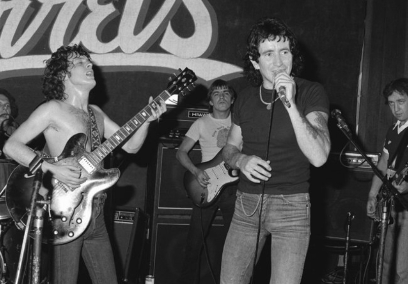 Thunderstruck: The Opening Riffs