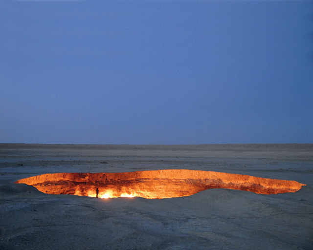 A hole in the desert or the doors to he*l?