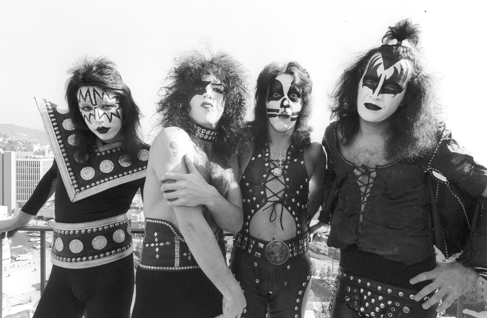 KISS plays their first shows with full makeup and the stage theatrics they're known for.
