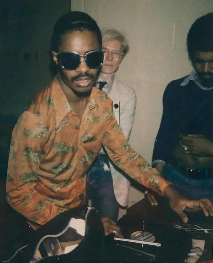 Stevie Wonder wins major Grammys marking his dominance in pop culture.