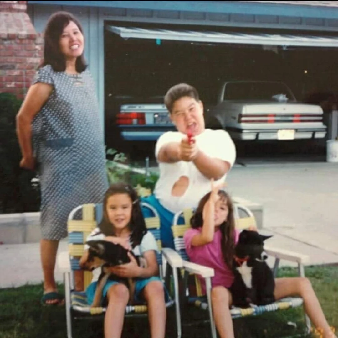 One silly kid is all you need.