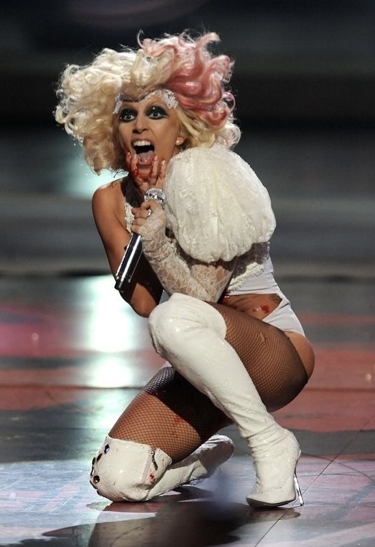 Lady Gaga: MTV VMAs (2009) 