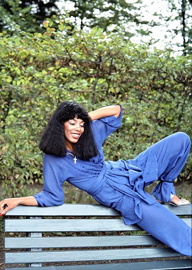 Midnight Mood, Superstar Style