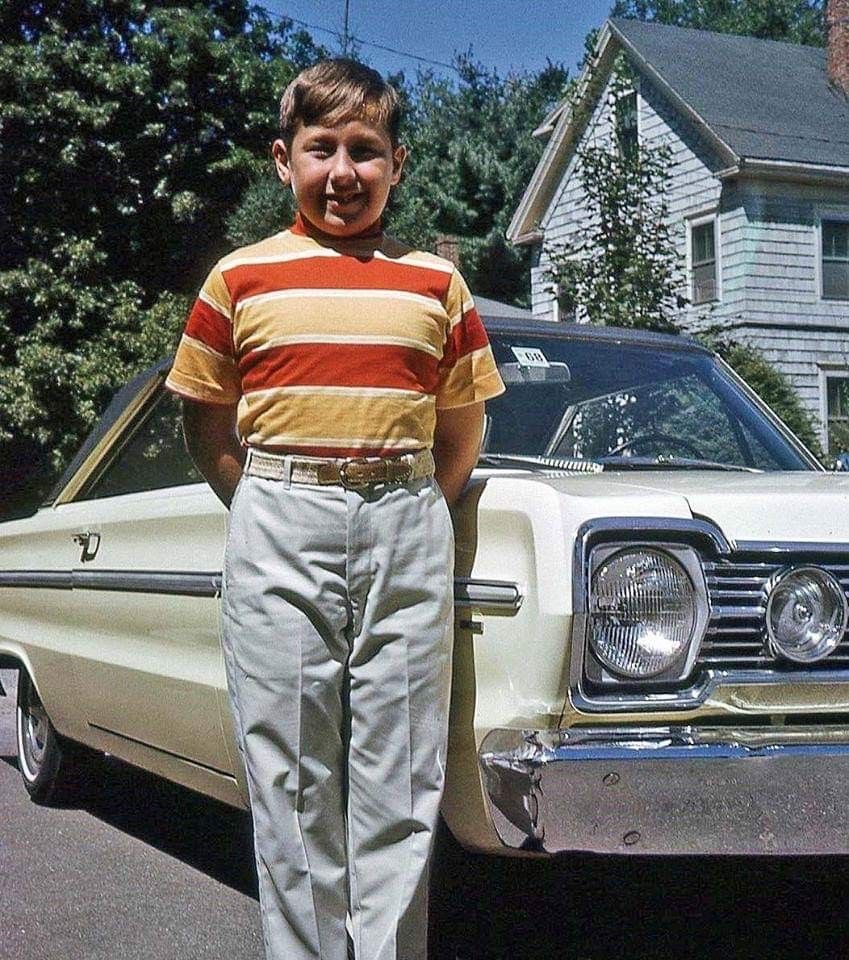 “This is my cool pose… right?”