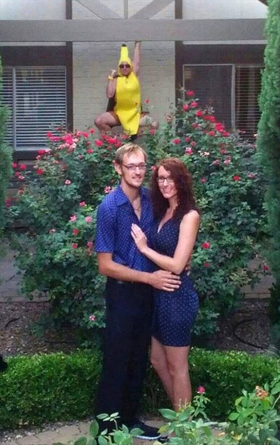 Photobombé With Potassium