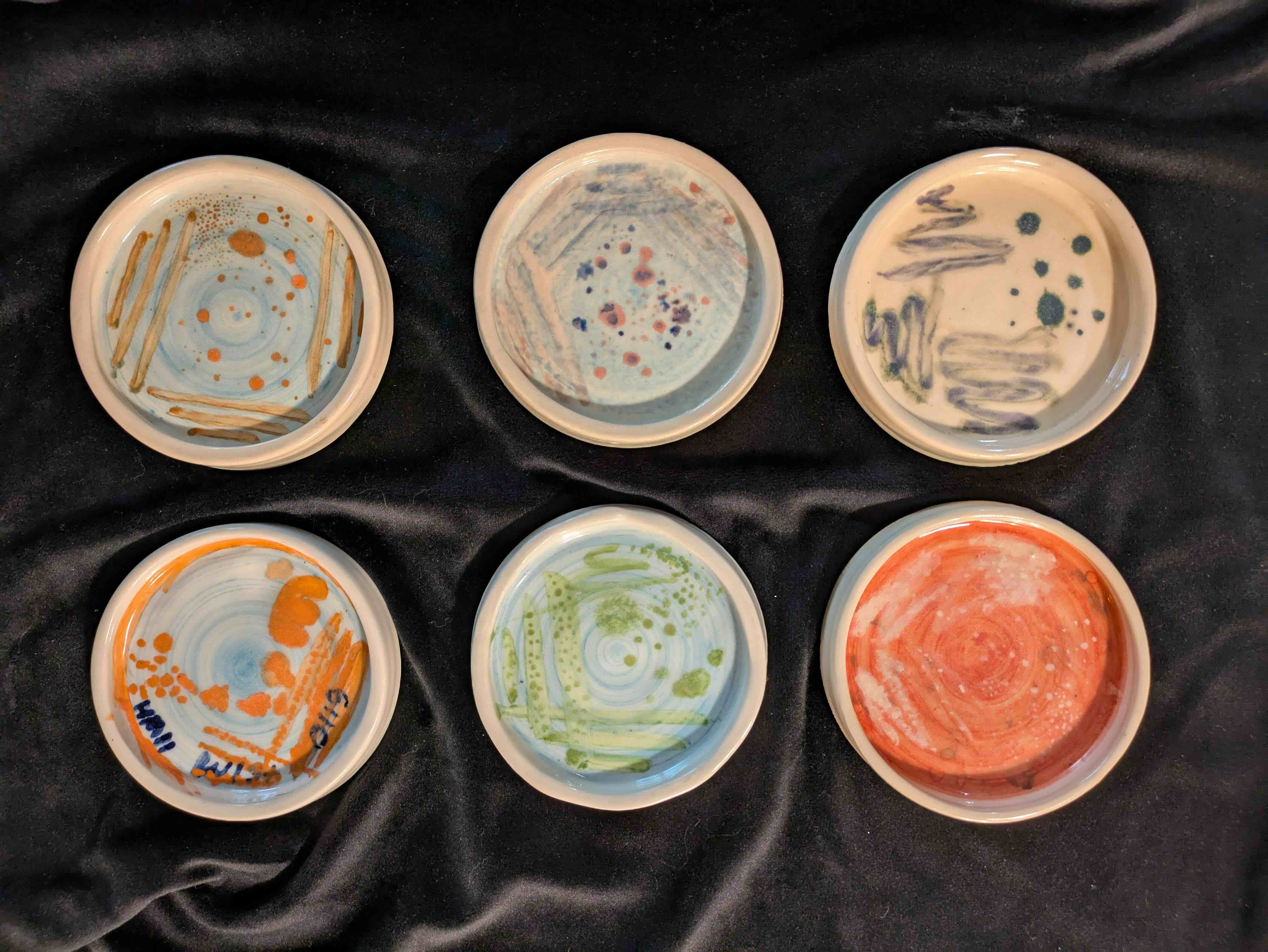 Petri dishes