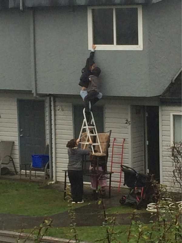 Mom Said ‘Get In The House!’ So They Did… Ninja Style.