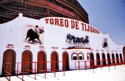 Blood, Sand & Applause