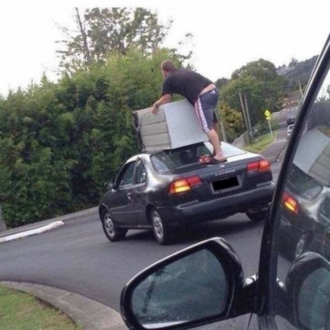 Furniture Delivery? Nah, Just Hold It on the Roof, Bro.