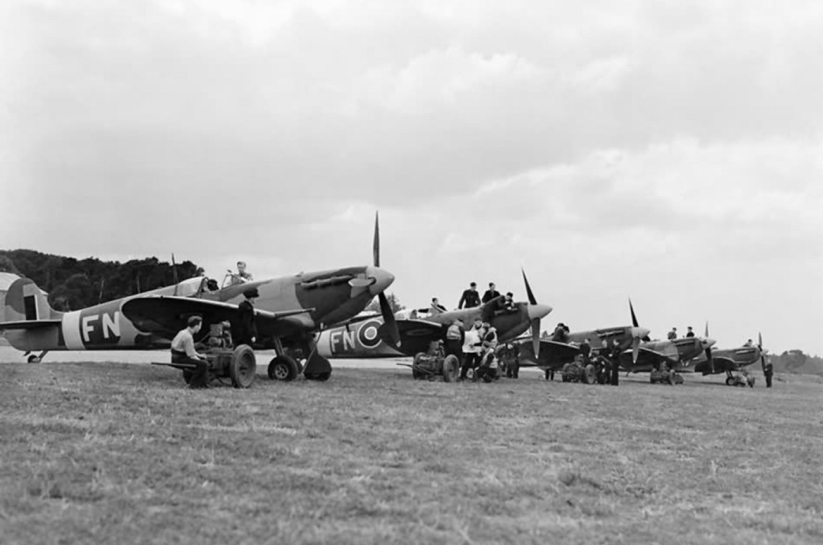 Spitfires on Standby: RAAF in Scotland
