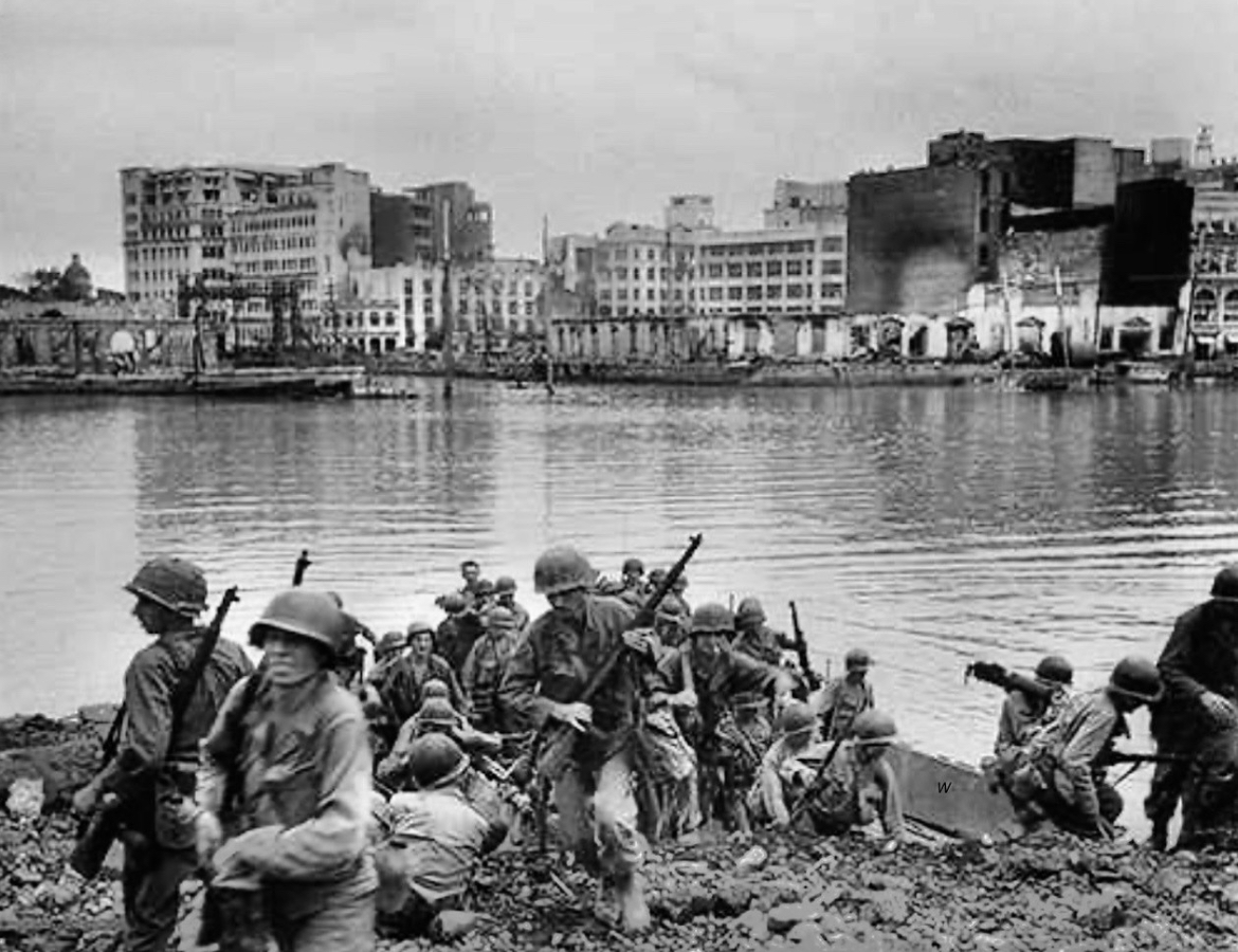 Closing in on Intramuros: US Forces Cross the Pasig