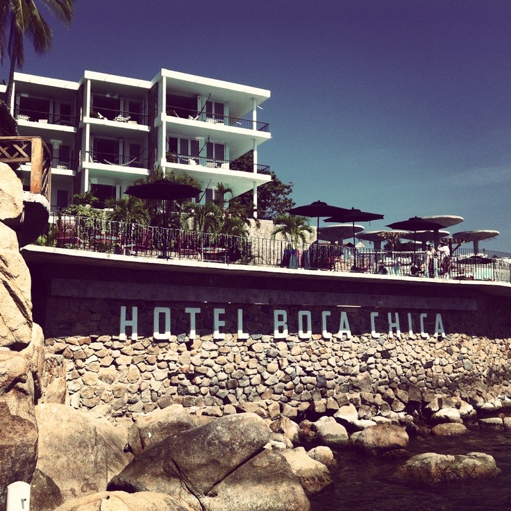 A Room at the Boca Chica, Please