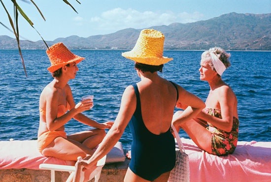 Poolside Chatter and Citrus Sips