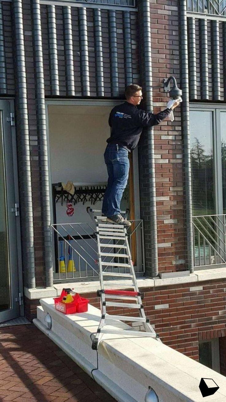 The Balcony Bridge of Bad Ideas