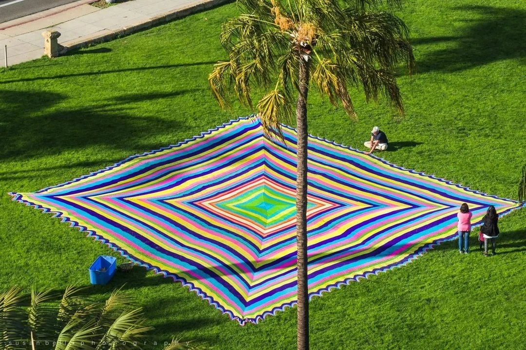 The final boss of crochet is perfectly square as all of us.