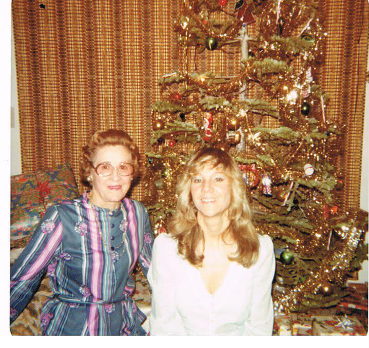 When Christmas trees had more gold than you.