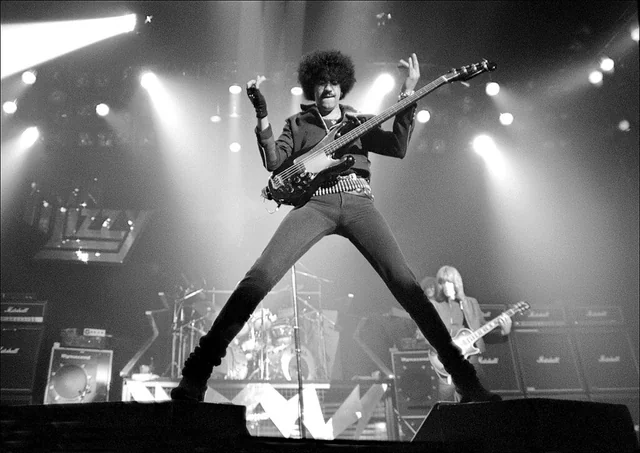 Phil knew how to command a stage.