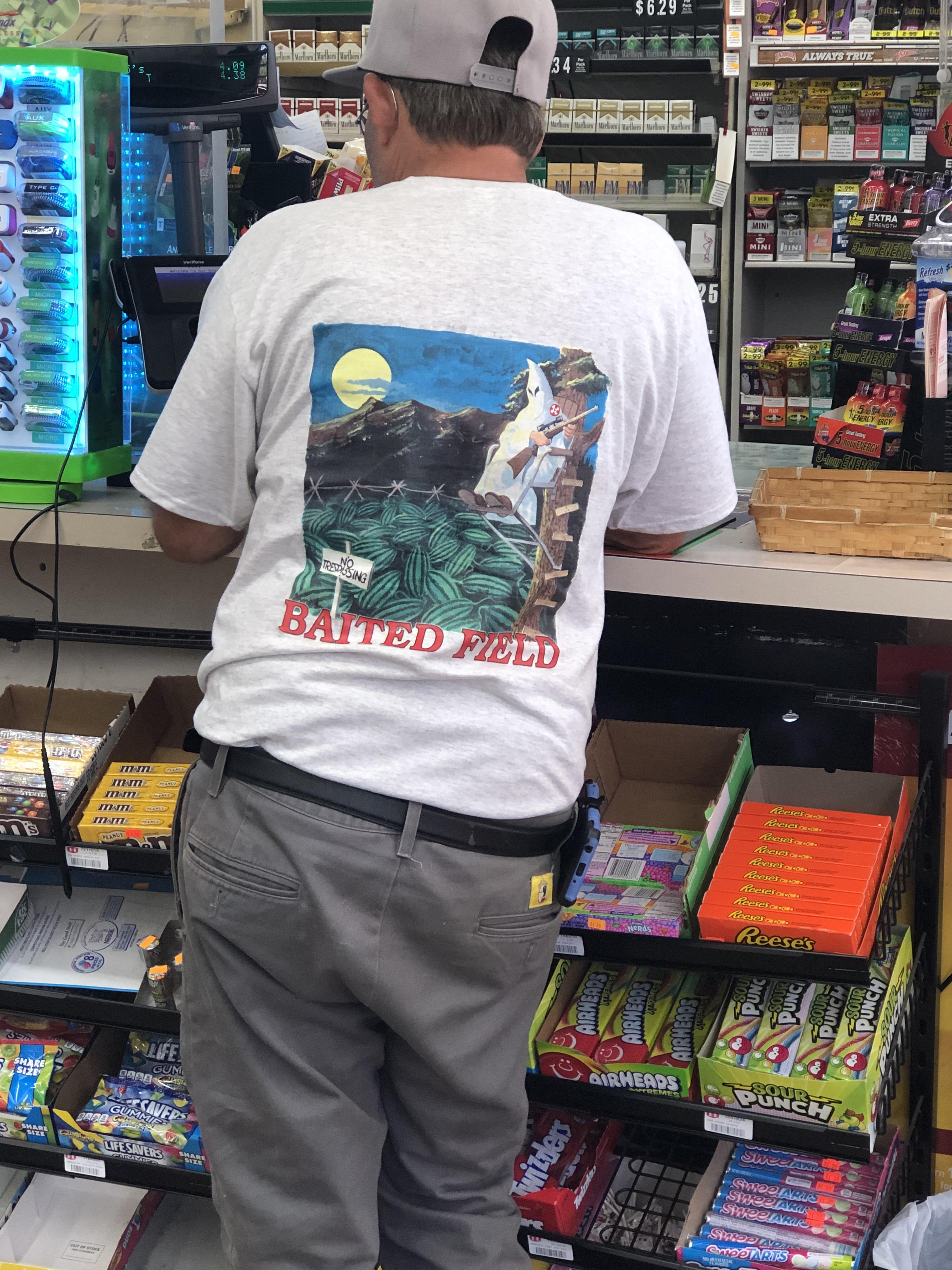 Photos Where People Clearly Lack Respect for Society