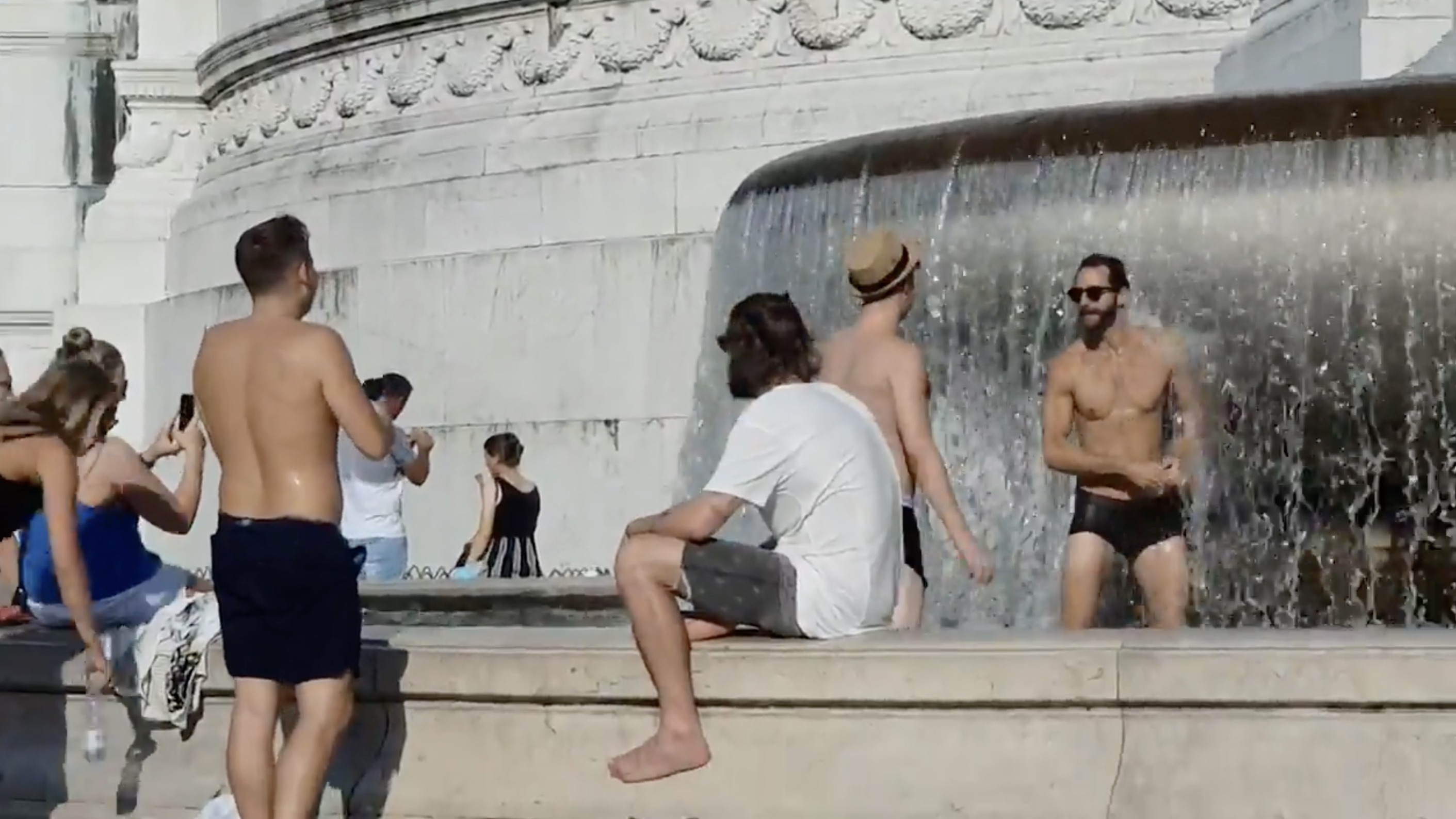 Defacing the Fountain