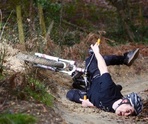 Face + mud = Earth says hello