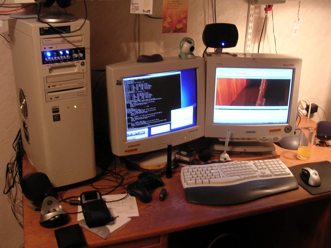 90% cables 10% vibes.