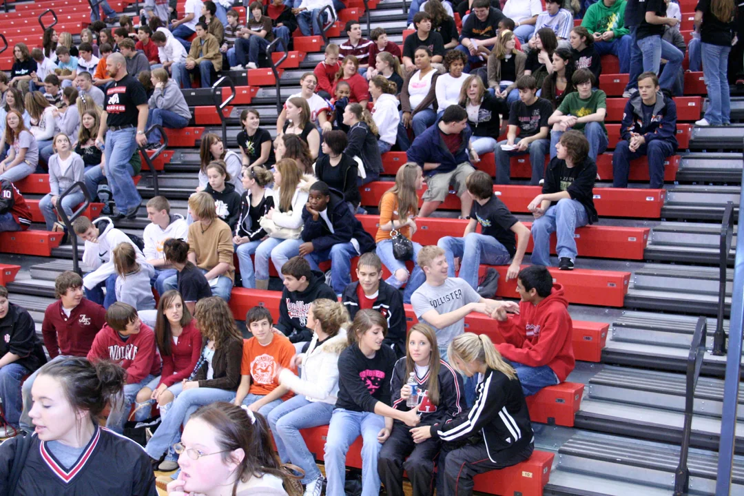 And everyone was wearing Hollister.