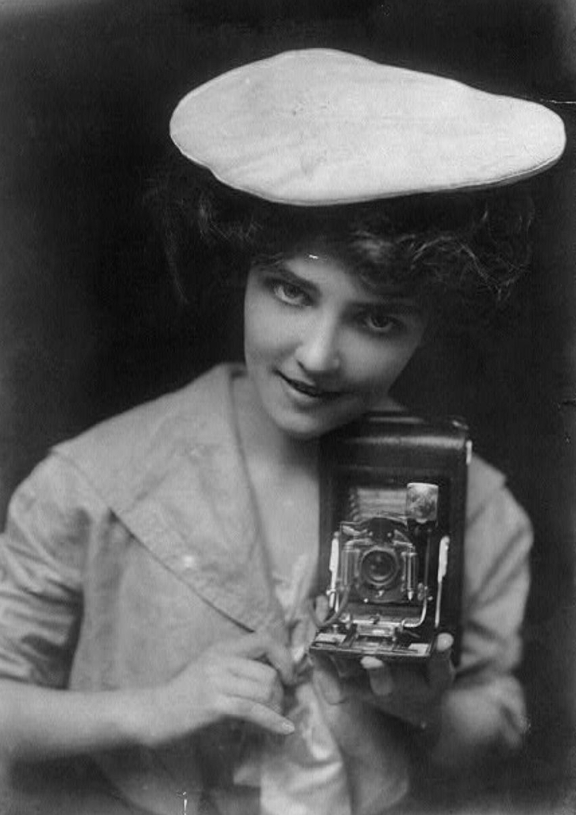 OG Mirror Selfie, 1909 Edition