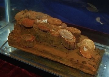 Theft of the S.S. Central America Treasure (1980s–1990s recoveries)