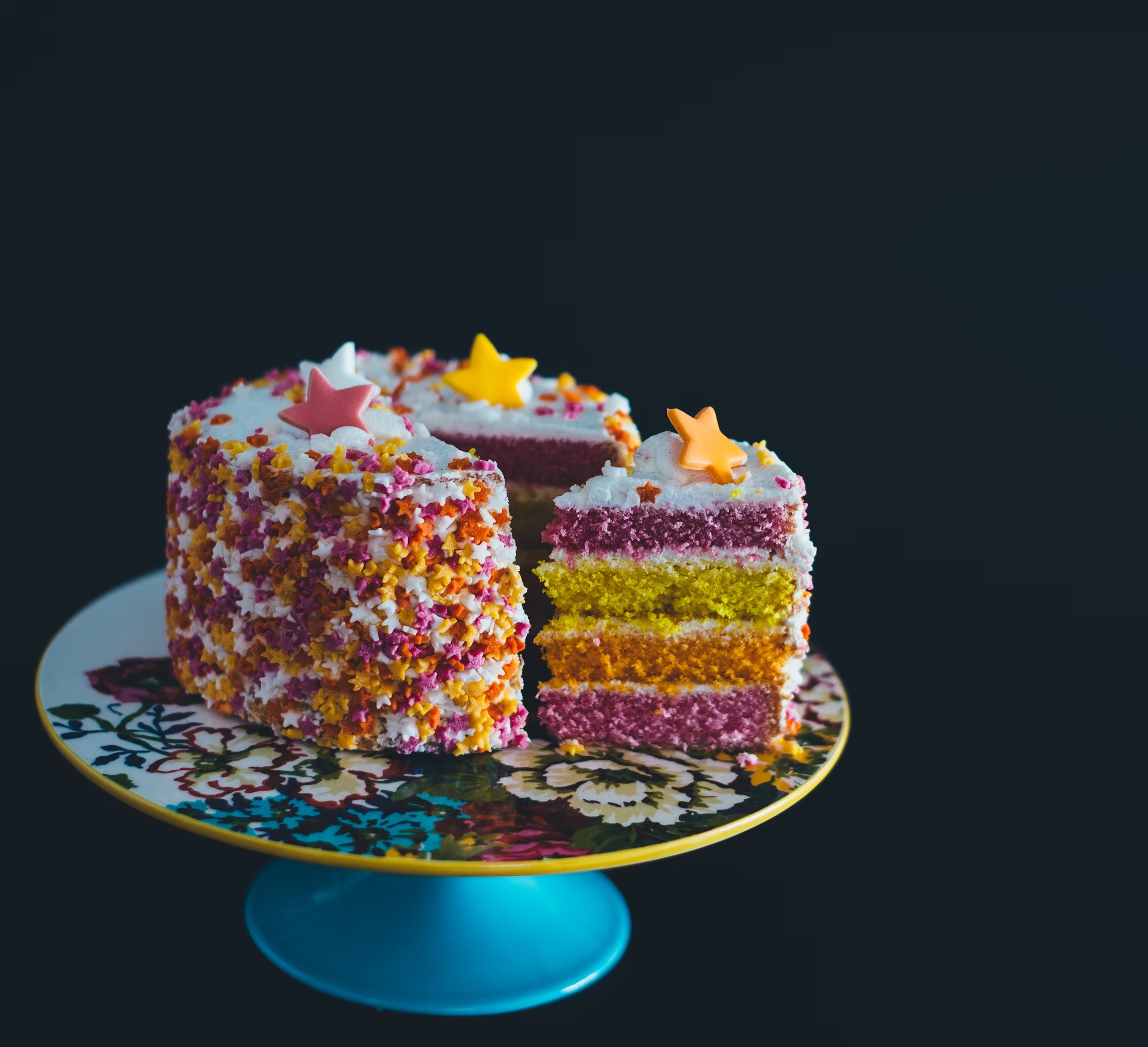 "A new cake decorator at a grocery store turned in their first custom cake with the words: “I JUST REMEMBERED I HATE DECORATING CAKES.” They were not employed much longer."