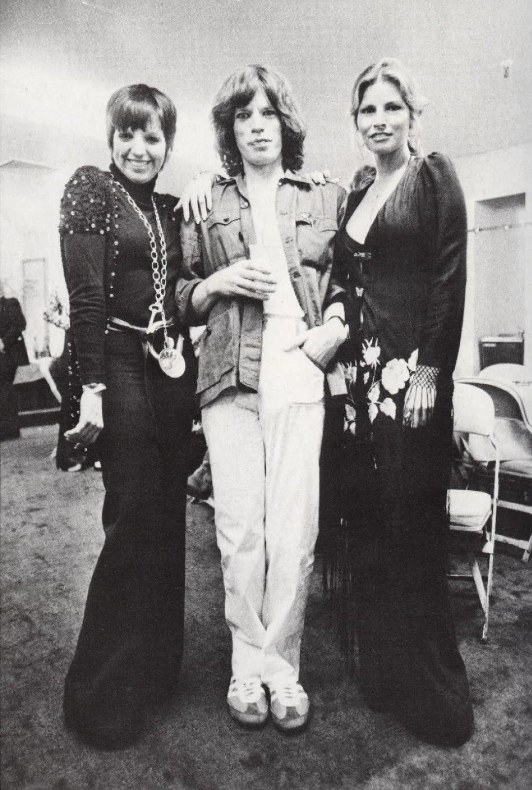 Suddenly the pre-show turned into a fashion editorial.