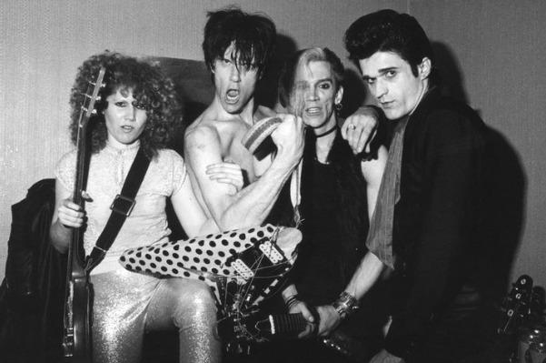 It was just soundcheck but they look runway ready.