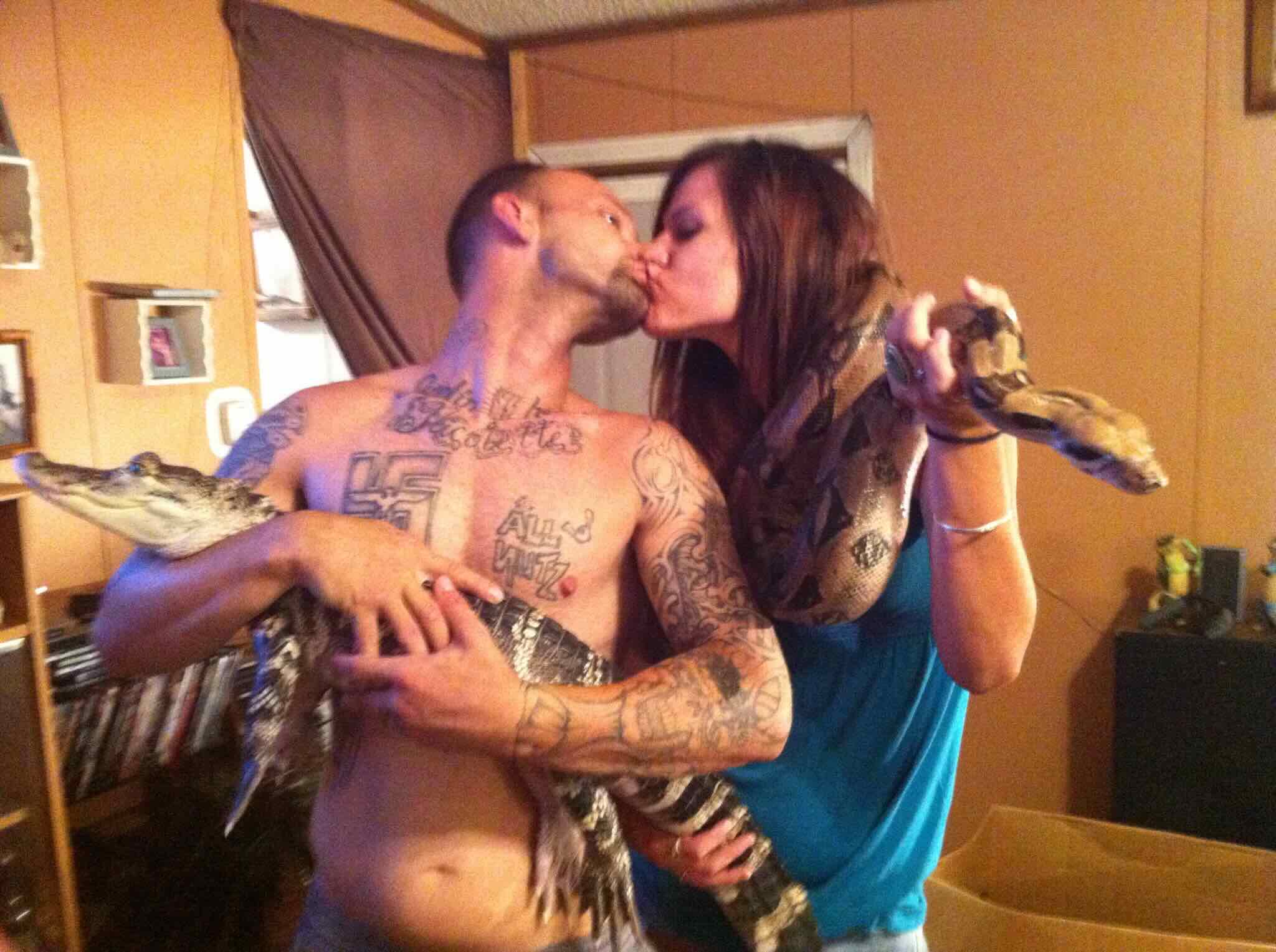 A typical Florida engagement photo.